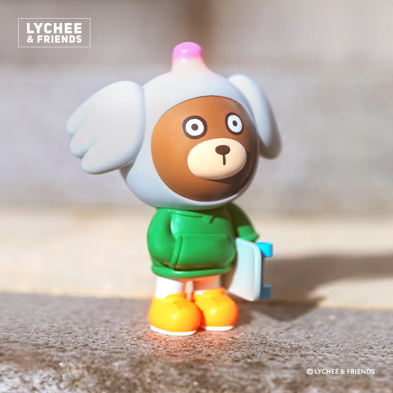 lychee & friends香港设计廊 荔枝熊家族x泰国潮玩greenie&elfie树脂