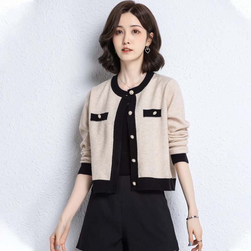 歌米拉针织开衫女小个子常规款外套毛衣春秋装新款早秋洋气外搭披肩