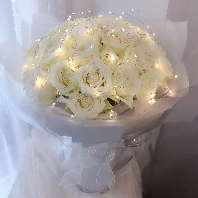 52朵白玫瑰花束梦幻夜灯款 同城配送 支持预约日期