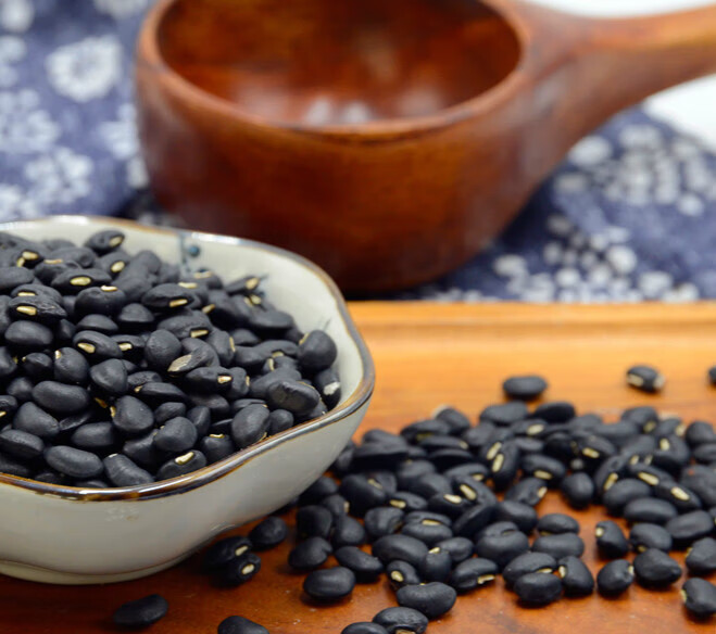 浙江乌豇豆白芯黑豇豆乌缸豆糊豆沙圆小土黑豆黑饭豆肾形黑眉豆