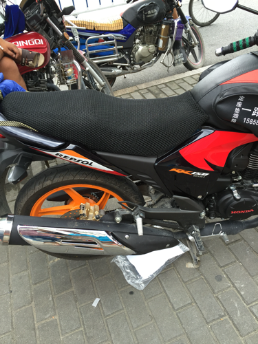 御舵战神蜂窝网套五羊本田幻影150网状套网状隔热定制