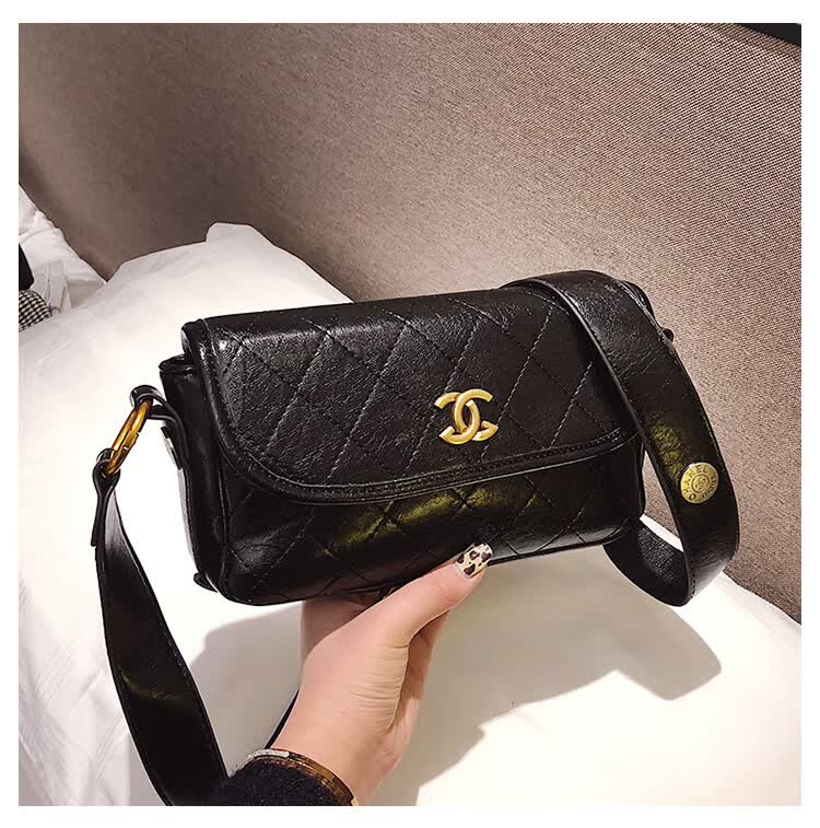 酷奇袋鼠小包包女包今年新款潮时尚质感斜挎包菱格百搭单肩小方包生日