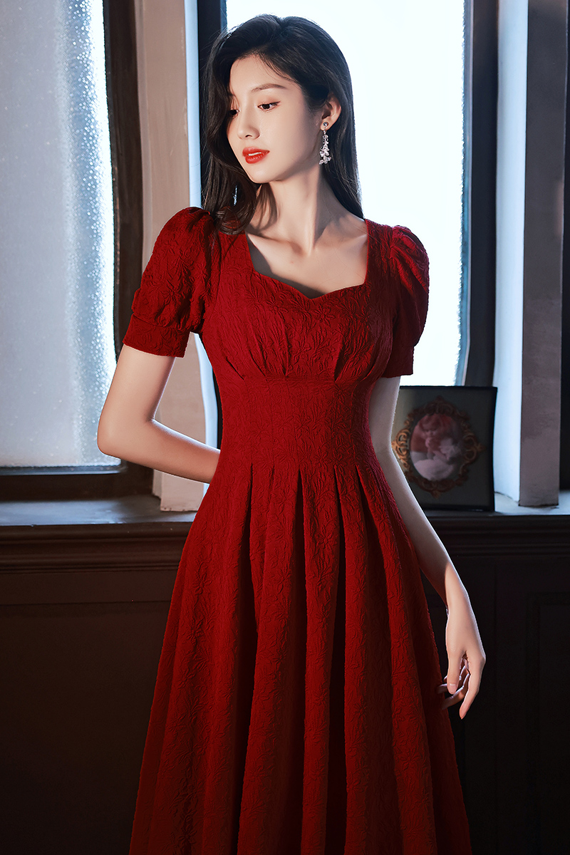 纤晟伊订婚连衣裙日常可穿新娘酒红色敬酒服夏季结婚便装小个子蕾丝