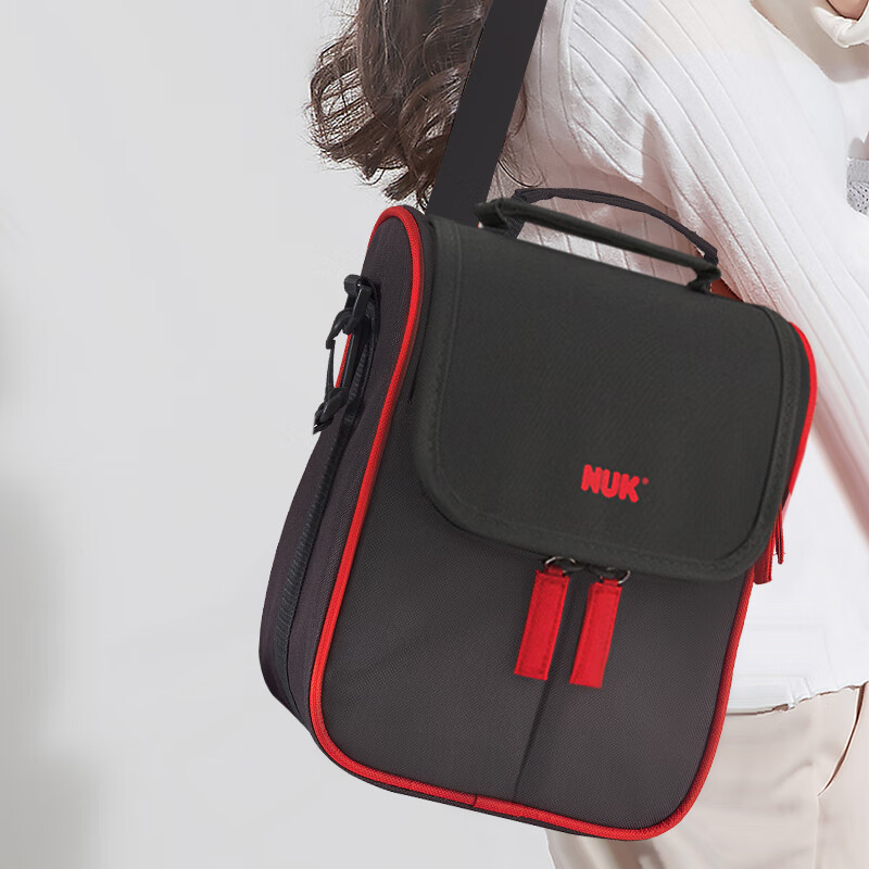 NUK德国进口 新生儿奶瓶礼盒套装 妈咪包外出套装 便携旅行装 3奶瓶+2围兜+1奶瓶刷+1妈咪包