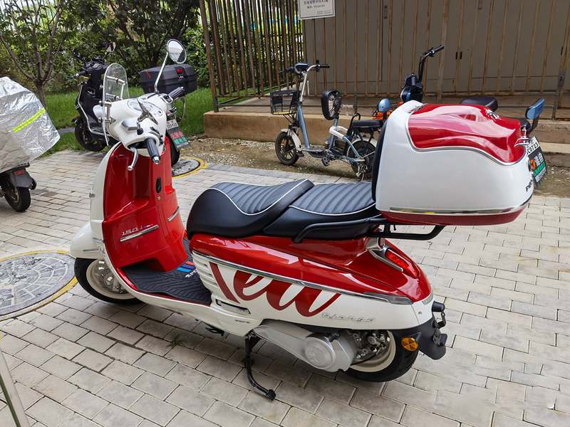 适用于标致姜戈后尾箱 维多利亚 姜戈150改装 摩托车复古尾箱配件