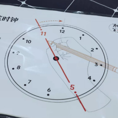 bgtqz  原创学生练字钟表盘板儿童纠正握笔姿势防勾手腕时钟图左手练