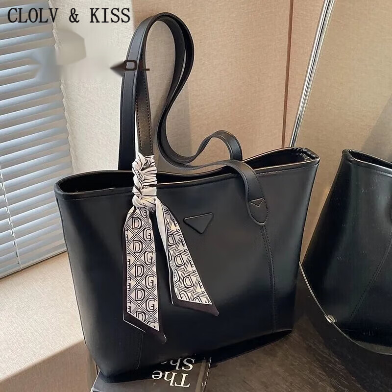 clolv kiss唐酷托特包女新款大容量通勤包包夏季简约百搭单肩包大学生上课包 黑色