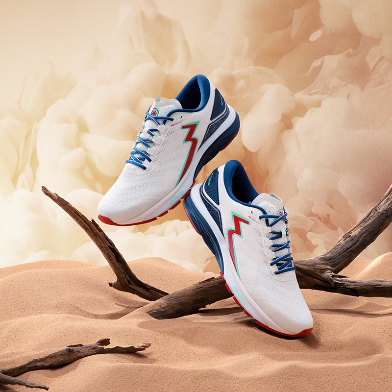 361° 国际线系列 spire-s 中性跑鞋 672122206f