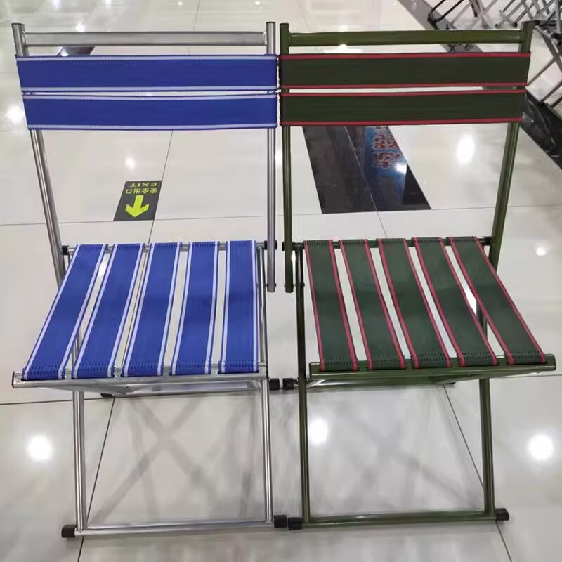 惠庭萱地摊不锈钢火锅桌商用户外折叠桌打边炉家用摆摊串串香烙锅桌子 43cm高靠背马扎凳子2张军绿色 官方标配属于什么档次？