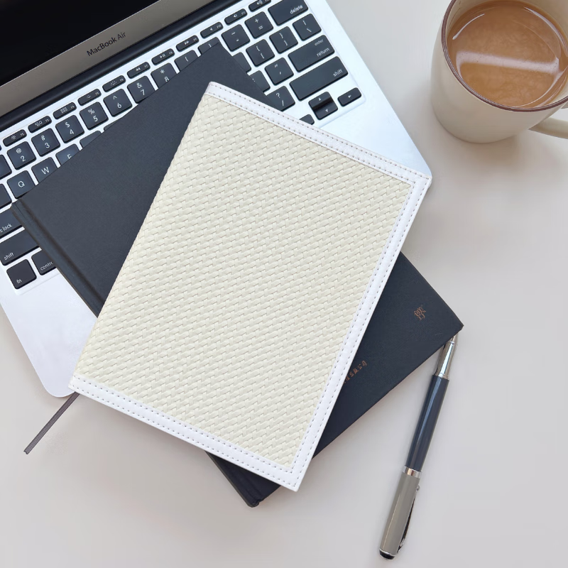 NICOHYE 高级简约A5横线点阵方格笔记本本子 商务办公高档本子 伴手礼 企业定制 珍珠白（点阵内页）