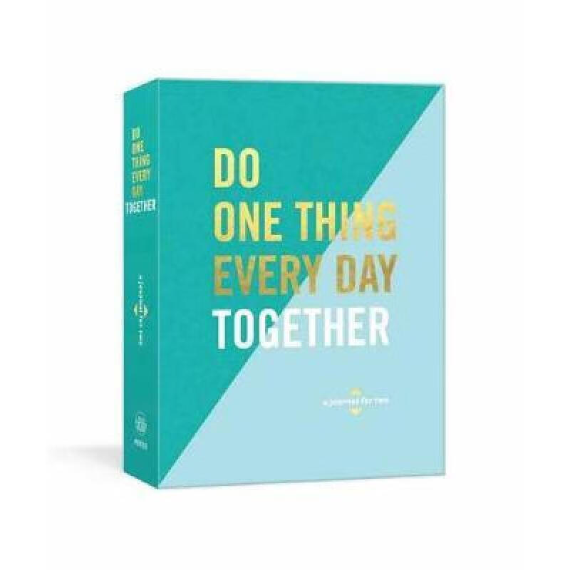 预订 do one thing every day together: a journal f. 英文原版