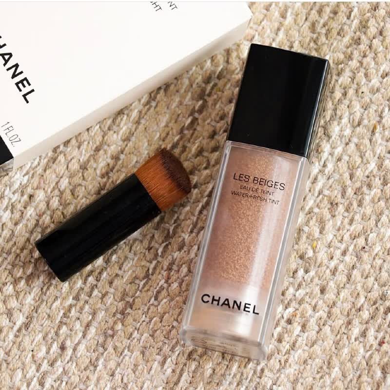 香奈儿(chanel)泡泡水粉底液水光肌气泡水润轻薄裸妆粉底带刷子520