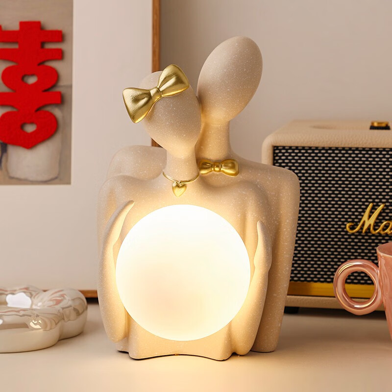 礼物送新人高档实用订婚新婚布置婚房装饰客厅桌面摆件 情侣抱月灯