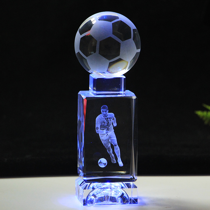 足球球星纪念品人偶模型梅西内马尔c罗男朋友生日礼物送同 c罗 水晶灯