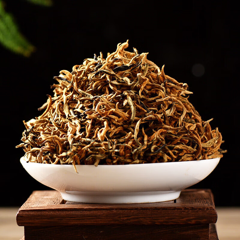 岩亥金丝芽 滇红 雪芽白毫细条 云南红茶蜜香500g送礼礼盒装