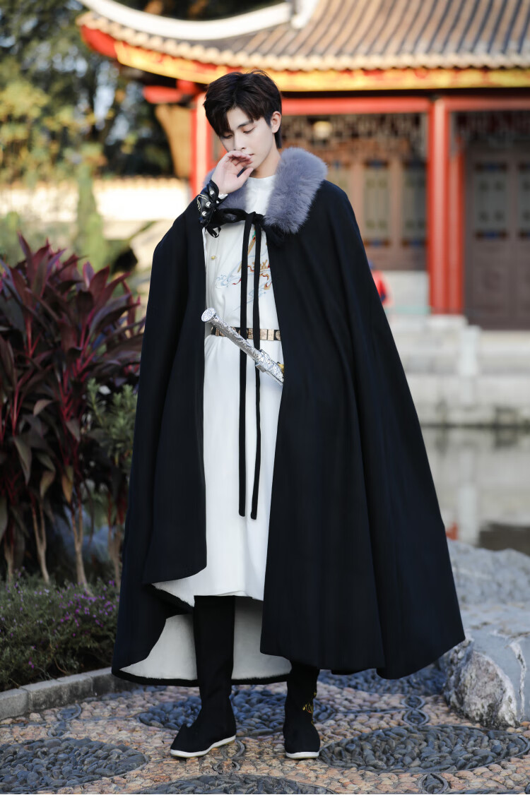 绒加厚毛领中国风日常侠客保暖披肩外套 【暗影黑色】斗篷 毛领125cm