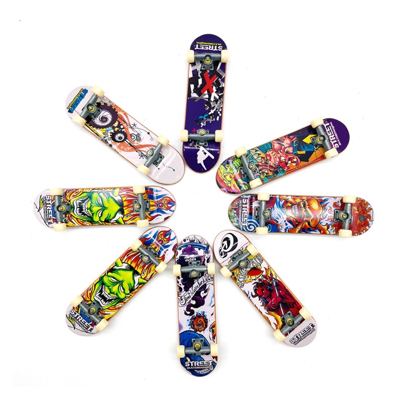 hello kitty手指滑板塑料玩具指尖双翘板手掌滑板青少年儿童迷你桌面