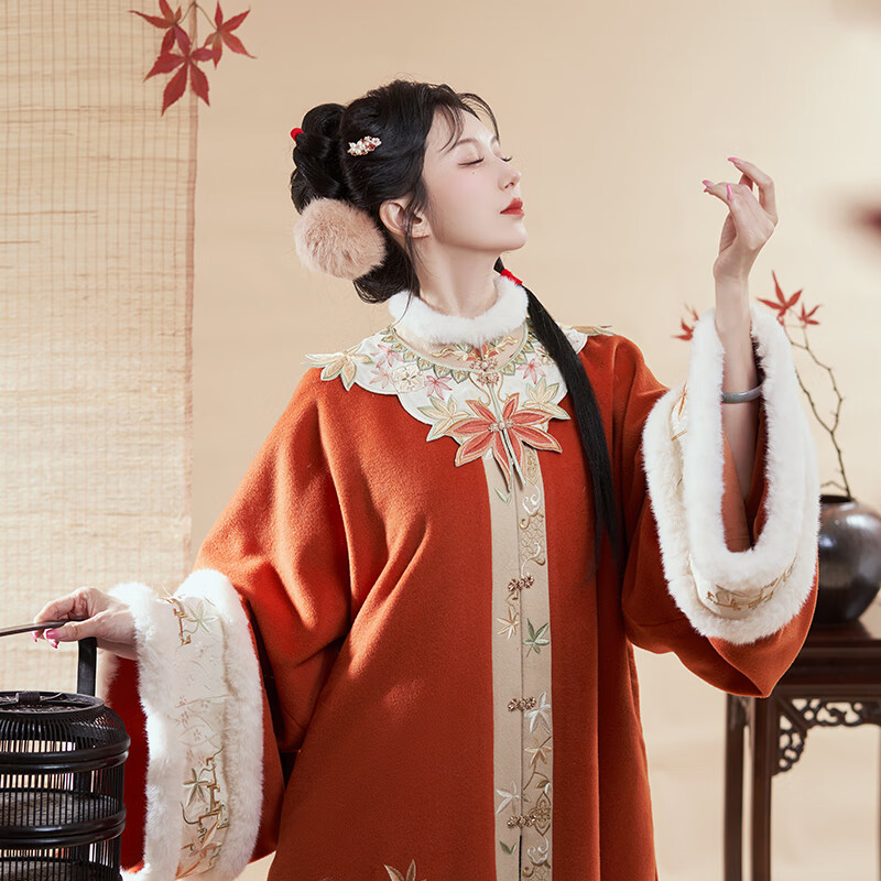 钟灵记江枫渔火（诚邀参考）（直播平台 折扣活动现场） 橘色对襟直领袄一件预售预售45天 M使用感如何?