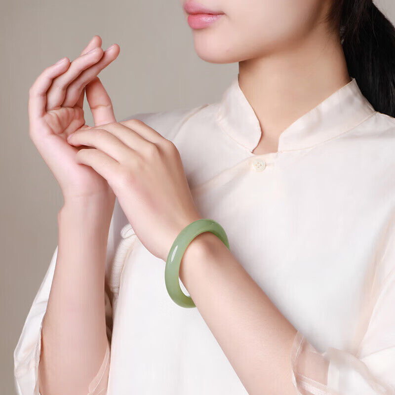 净心石【女神节礼物】和田玉浅青玉手镯多口径可选 附送证书 57-58mm