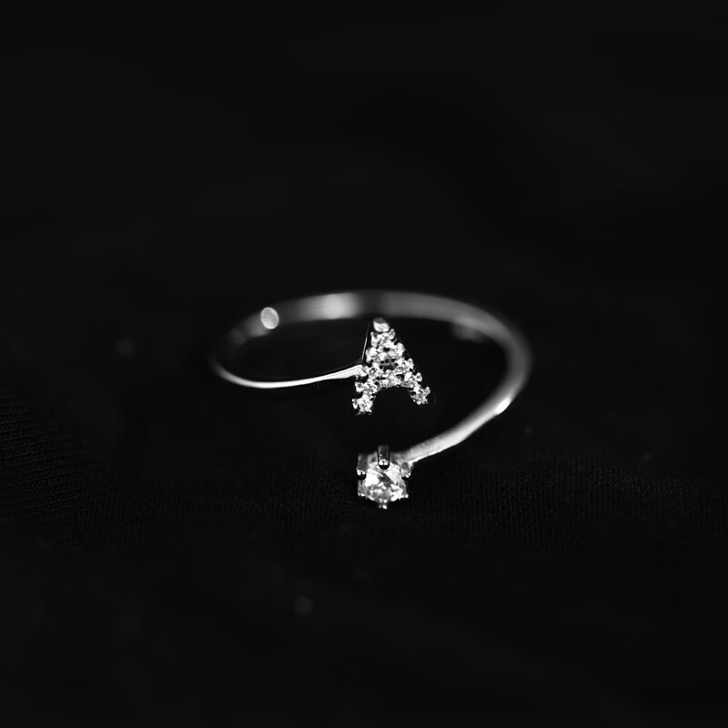 银字母戒指女小众设计时尚个性食指开口银戒指精致尾戒小指 a字母戒指