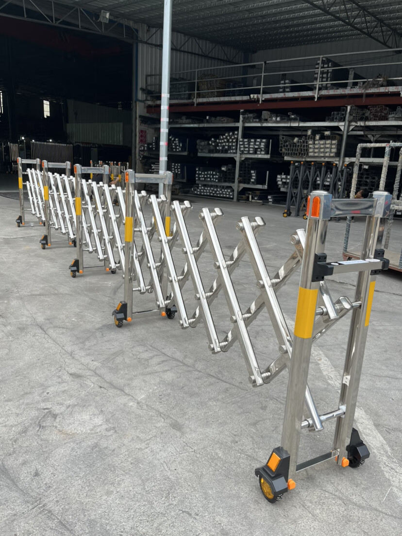 仁聚益不锈钢手动推拉伸缩门栏移动护栏可折叠隔离围栏学校幼儿园路障