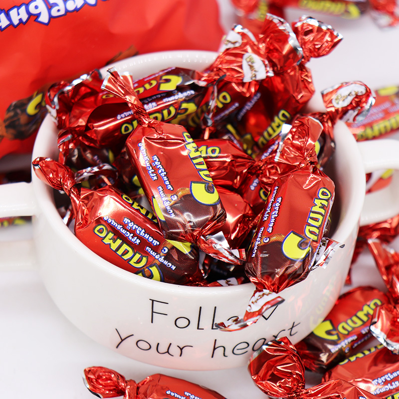 俏滋郎 俄罗斯进口红皮糖果仁夹心巧克力糖果500克装年货零食 1包*425