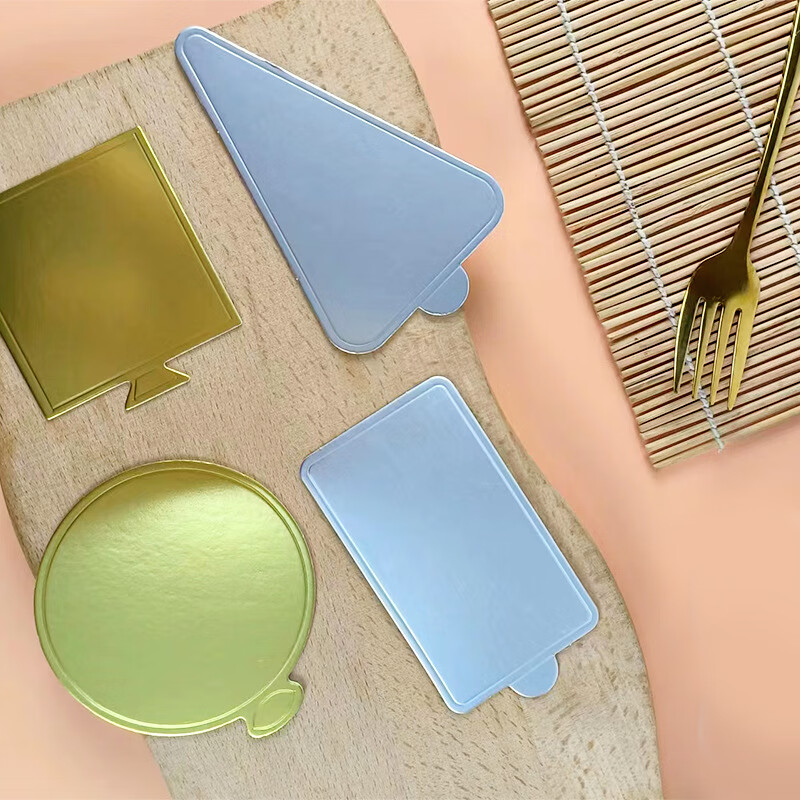 现货慕斯底托蛋糕托糕点心食品垫100张加厚硬纸片底托金卡蛋糕垫 大圆形金卡食品级蛋糕底托