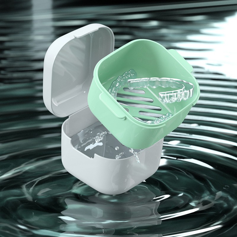 米德恩保持器牙套收纳盒子浸泡隐形牙齿放假牙清洗牙齿储存便携带 牙套浸泡盒【宝石蓝】 食品材质 