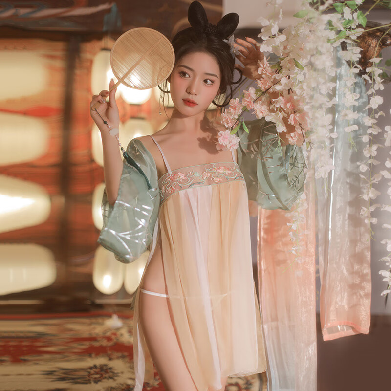 古风刺绣情趣内衣女午夜魅力透视薄纱汉服抹胸睡袍性感激情套装女极污