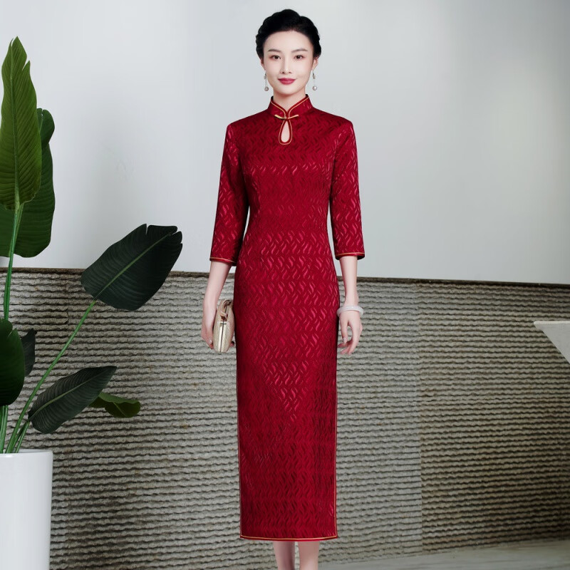 新款中式改良妈妈旗袍长款喜婆婆婚礼服敬酒服婚宴 酒红色提花纹长款