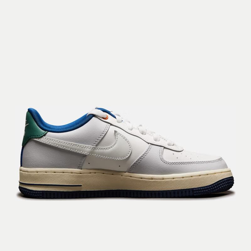 NIKE 耐克 AIR FORCE 1 LV8 空军一号运动鞋 HM3721-111