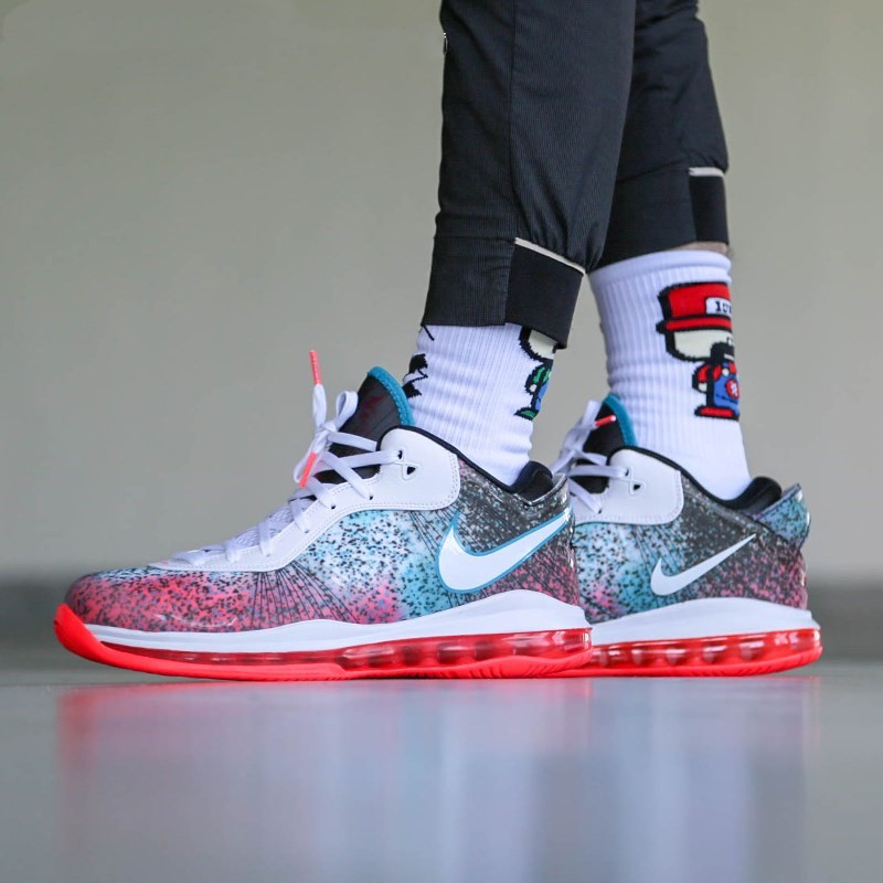 耐克(nike)男鞋lebron 8 lbj8 詹姆斯8代运动气垫实战篮球鞋dj4436