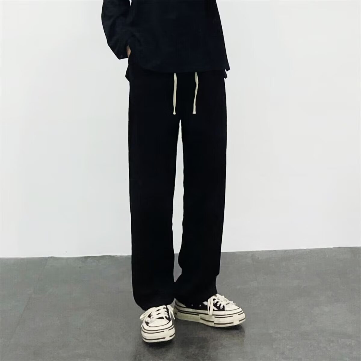 迪伽达美式高街牛仔裤男装春夏潮ins宽松阔腿长裤直筒裤黑色休闲裤子男 DFFS-636黑色 常规 抽绳款 L 【建议115-130斤】