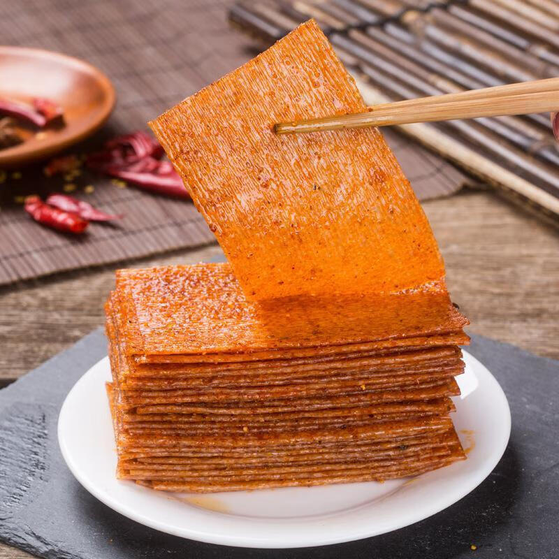 虎钢馋嘴巴香辣条亲嘴片麻辣味香辣片后怀旧童年零食小吃老式大辣片