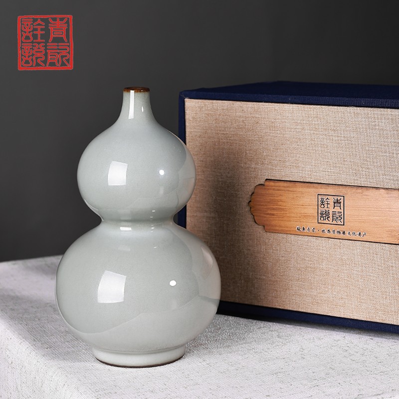 青瓷诠说 龙泉青瓷中式摆件瓷器陶瓷摆件鉴赏收藏纯手工官窑葫芦瓶