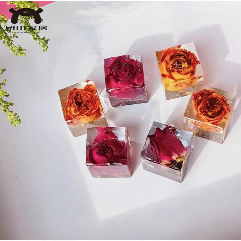 水晶植物标本方块成品手工滴胶立体干花玫瑰 玫瑰款1颗 款式随机