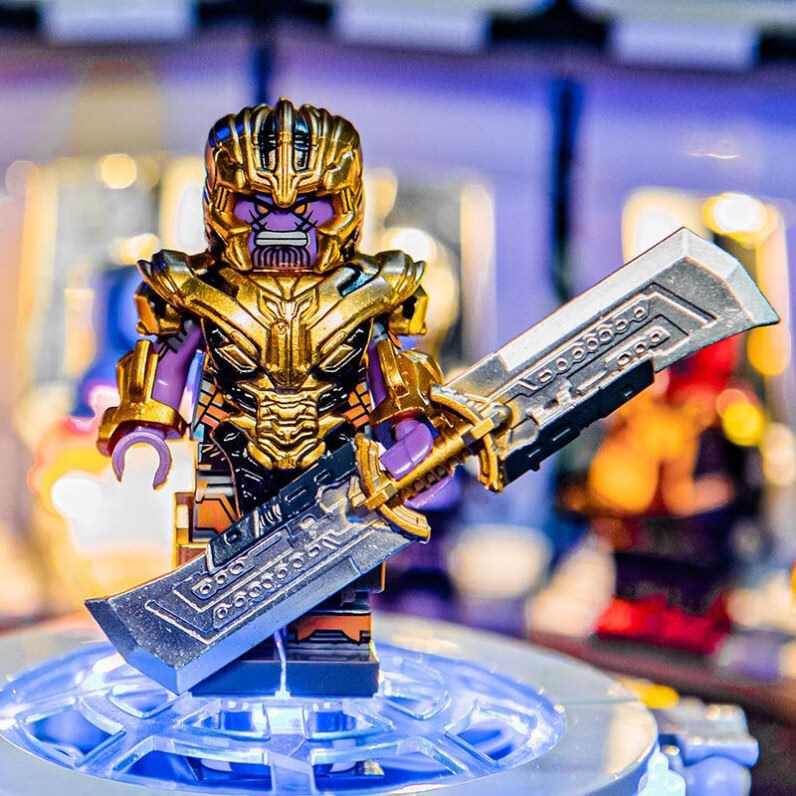 积木英雄灭霸黄金盔甲神奇女侠无限宝石奥创人仔玩具 灭霸暴君屠刀