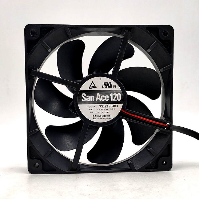 39a 12025 12cm无震动散热风扇 2线电源大4d接口