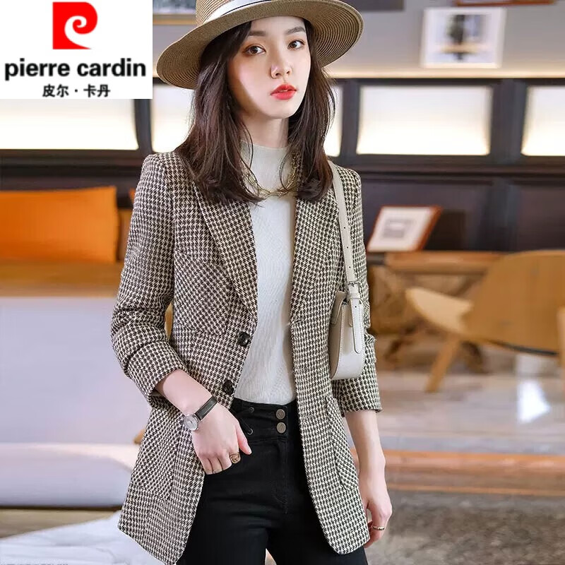 盘点格子衣服品牌_宝格丽经典格子-第2张图片-潮百科