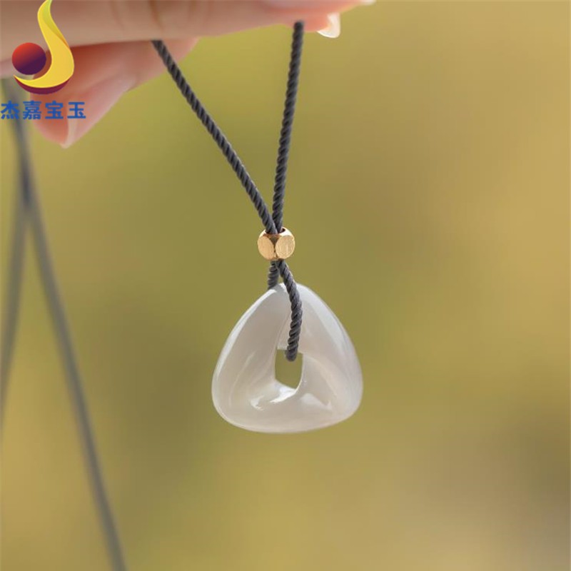 杰嘉宝玉原创新款天然和田玉烟青玉烟紫渐变轮回吊坠苏工小众复古个性