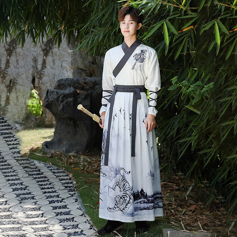 唐装汉服历史价格走势|唐装汉服价格历史