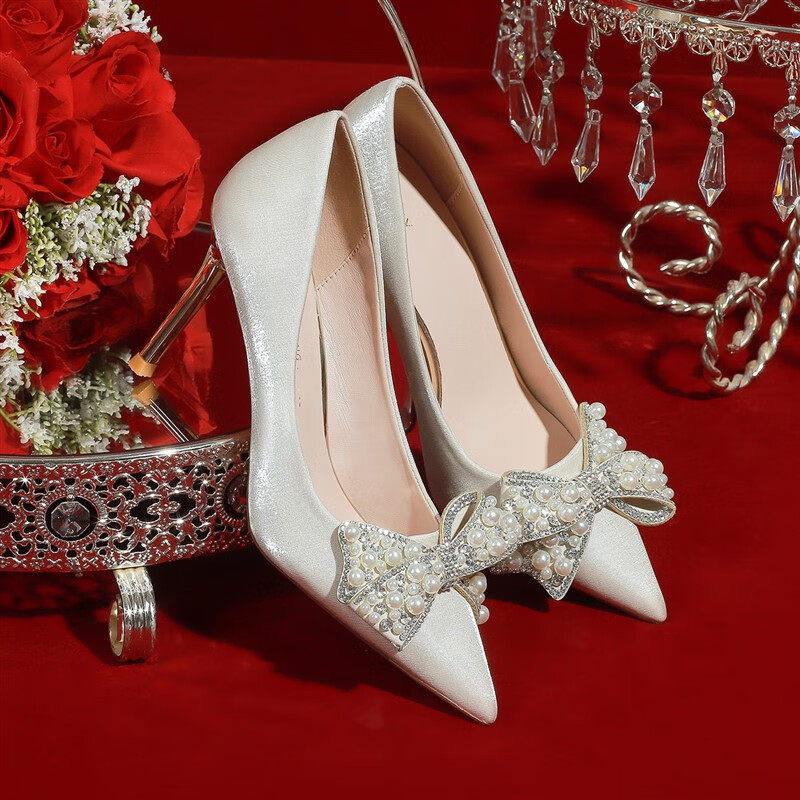 坠倾白色婚鞋女主婚纱两穿年新款新娘高跟鞋不累小众感 米白色 6厘米