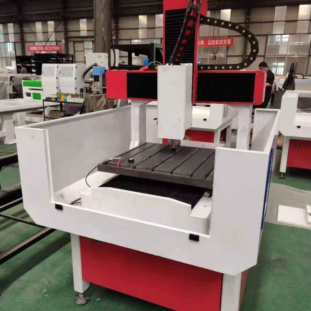 鹿色小型精雕机全自动石材木材浮雕广告铭牌铜章金属模具雕刻机