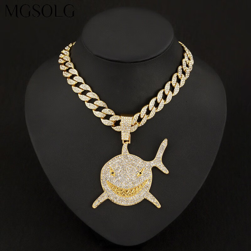 MGSOLG歐美個(gè)性吊墜大號鯊魚吊墜合金水鉆夸張嘻哈男士項(xiàng)鏈情人節(jié)禮物 金色吊墜配45cm古巴鏈