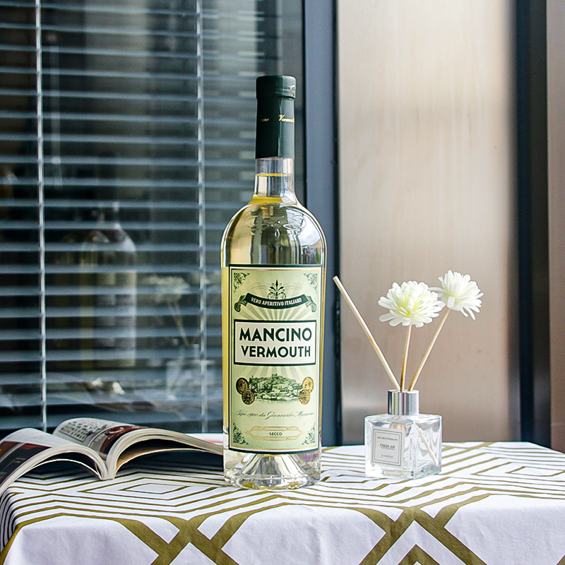 曼奇诺(mancino)【原瓶进口】意大利味美思洋酒利口酒调酒基酒 曼奇诺