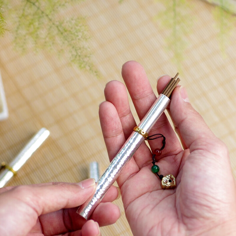 清慈随身便携装沉檀线香足银香筒精美锤目纹带如意小香插香道用具 短