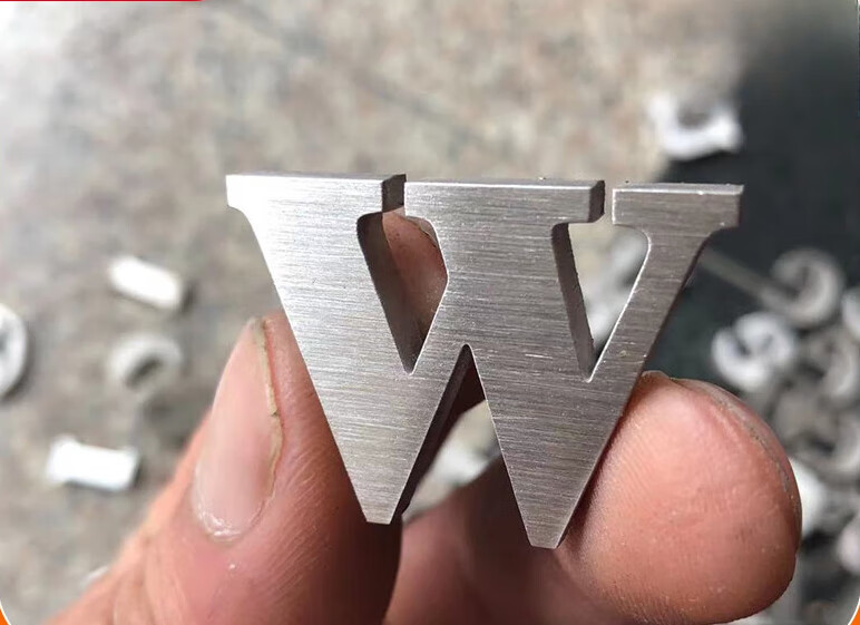 桀不锈钢金属字定制仿古拉丝背景墙钛金实心广告字招牌logo定做 银色