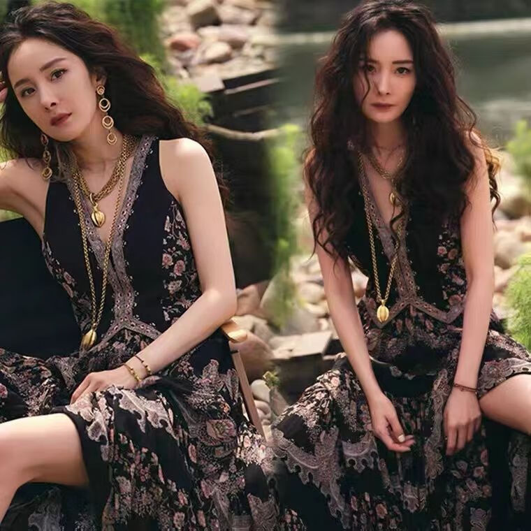 珈岑杨幂同款连衣裙明星黑色波西米亚高级感法式无袖碎花2023新款女春