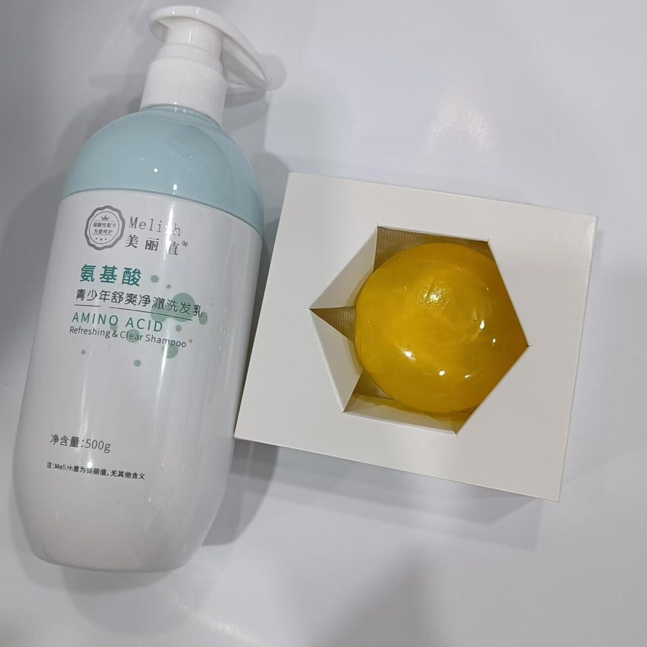 美麗值氨基酸青少年舒爽凈澈洗發(fā)乳500g  送清潔除螨皂100g 舒爽凈澈洗發(fā)乳+清潔除螨皂