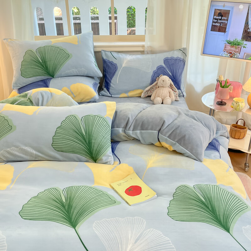多兰诗（Duolanshi）牛奶绒四件套卡通双面加绒学生宿舍家用床单被套床上用品套件 银杏叶 1.8米 床笠款 被套200*230cm 四件套